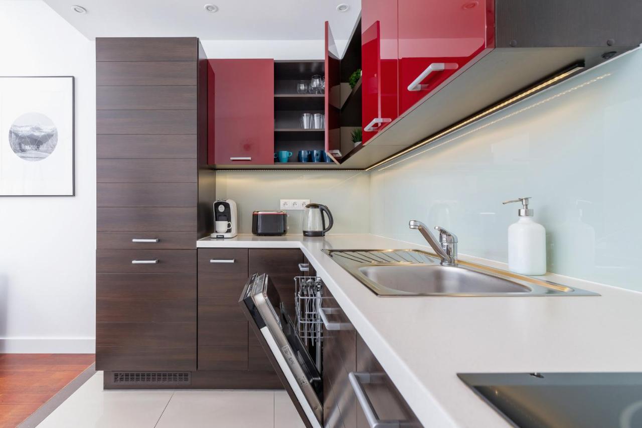Apartment Lobzowska Cracow By Noclegi Renters Krakow Dış mekan fotoğraf