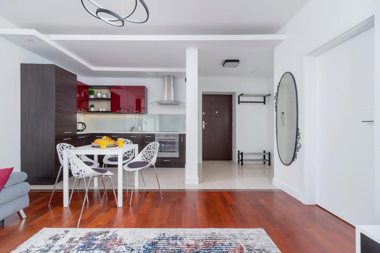Apartment Lobzowska Cracow By Noclegi Renters Krakow Dış mekan fotoğraf