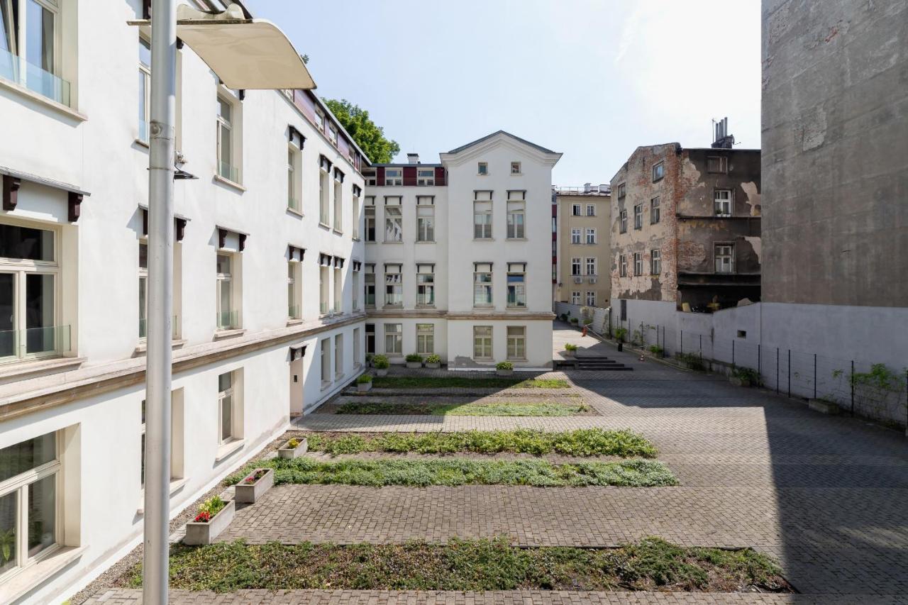 Apartment Lobzowska Cracow By Noclegi Renters Krakow Dış mekan fotoğraf
